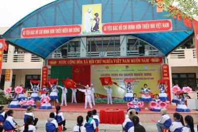 Chương trình nói chuyện truyền thống chào mừng kỉ niệm 80 năm ngày thành lập Quân đội Nhân dân Việt Nam