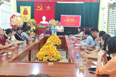 Họp cha mẹ học sinh lần 1 năm học 2025-2026 của Trường Tiểu học Thị Trấn Me