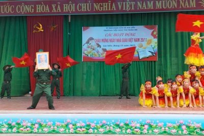 SÔI NỔI CÁC HOẠT ĐỘNG CHÀO MỪNG NGÀY NHÀ GIÁO VIỆT NAM 20/11 TẠI TRƯỜNG TIỂU HỌC THỊ TRẤN ME