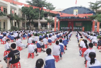 Trường tiểu học thị trấn Me khởi động sân chơi “Ý tưởng trẻ thơ” năm thứ 13