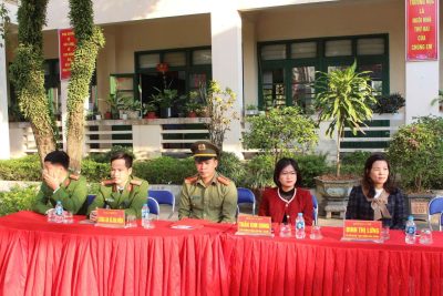 Trường Tiểu học Thị Trấn Me tổ chức chương trình Tuyên truyền “Không một mình”, “Cùng nhau an toàn trực tuyến”, Phòng chống đuối nước, phòng chống bạo lực học đường, phòng cháy chữa cháy, cứu nạn cứu hộ, năm học 2025 – 2026.